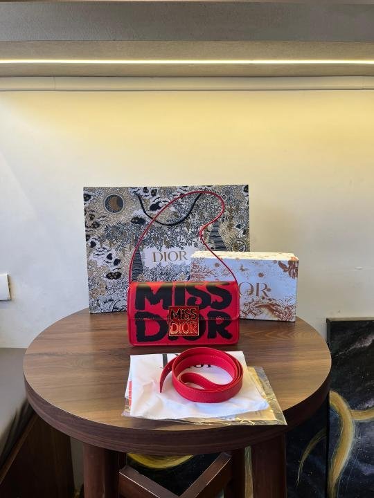 CHRISTIAN DIOR MISS DIOR EDITION SHOULDER BAG WITH 2BELTS AND OG ACCESSORIES (RED)