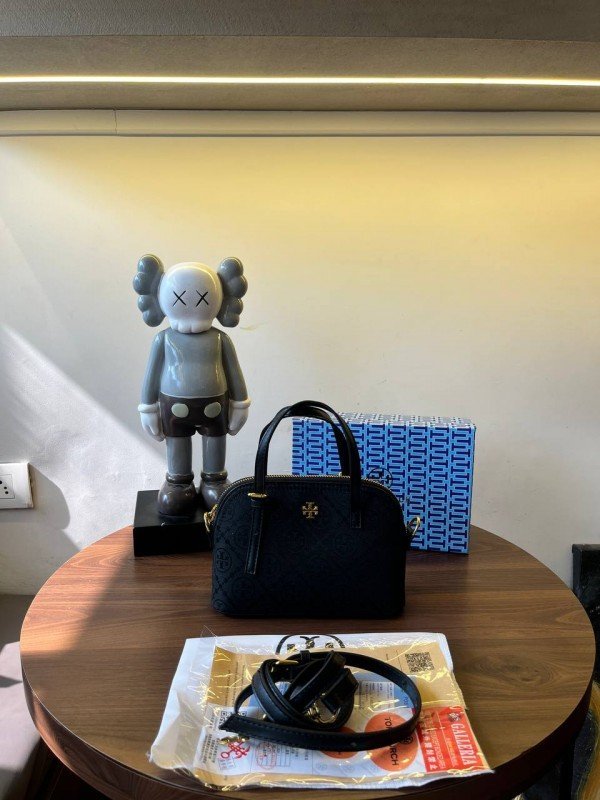 TORY BURCH MINI DOME STACHEL BAG WITH OG ACCESSORIES (BLACK)